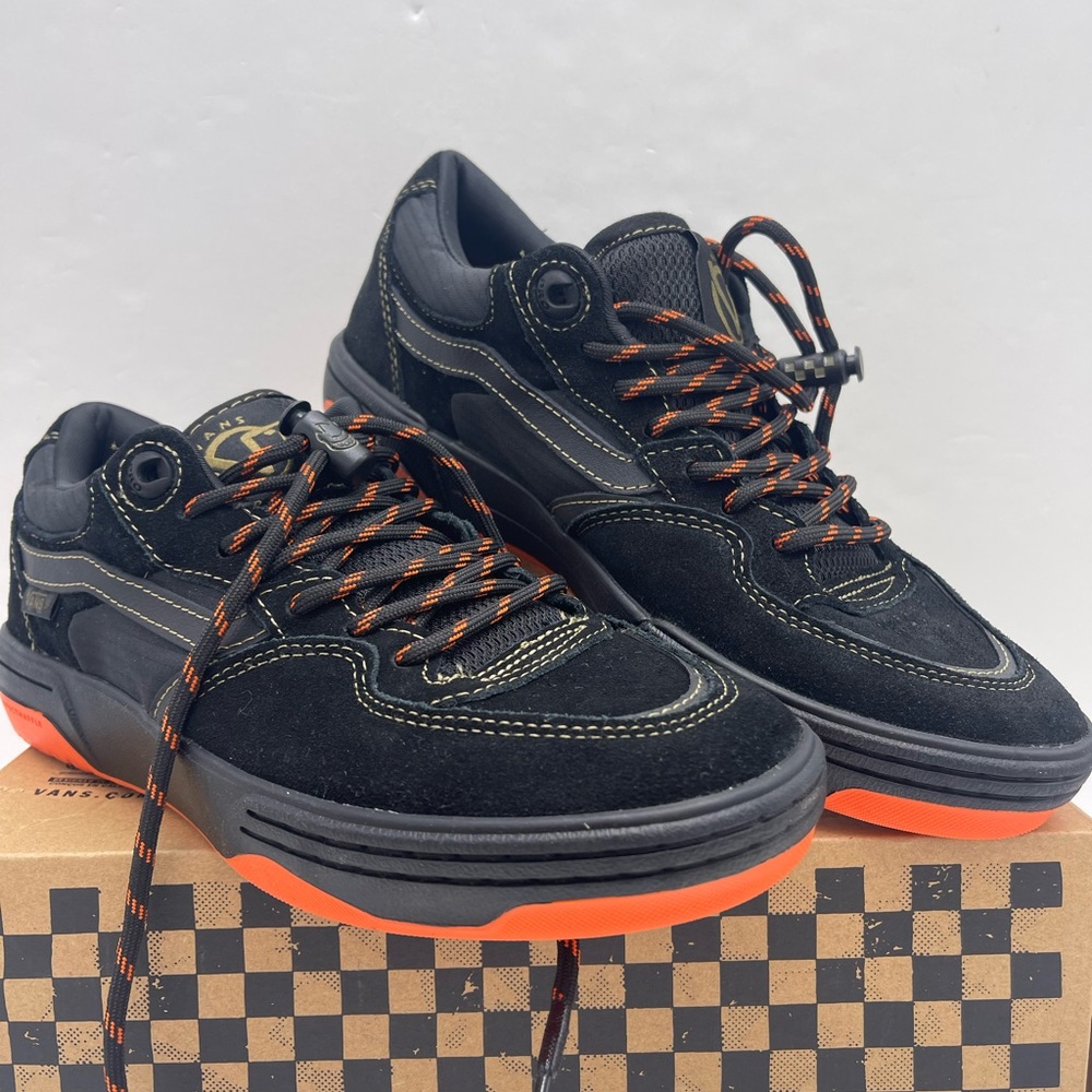 Vans Spitfire Men's Shoes Rowan 2
Spitfire Black/Flame
VN0A2Z3IBFM Sneakers - Picture 6 of 16